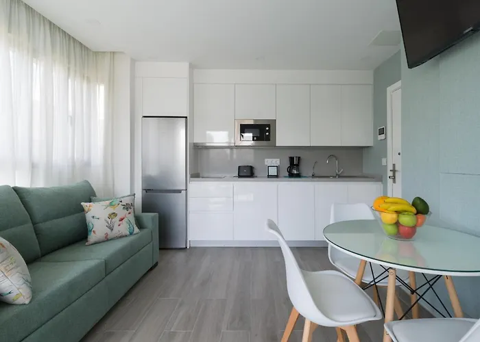 Zeus By Canariasgetaway 텔데