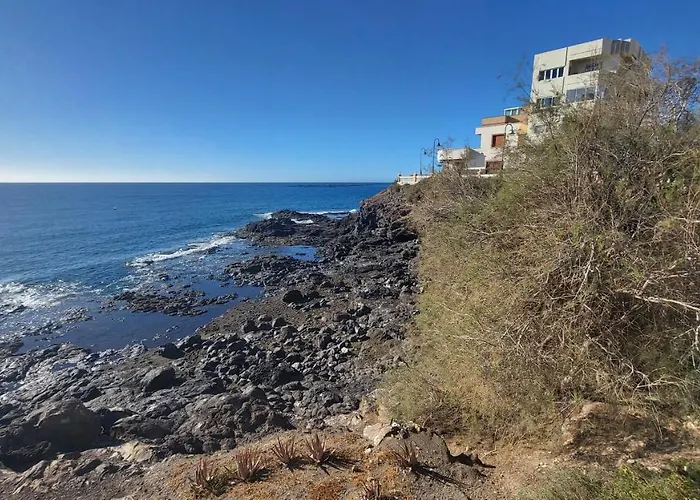 Zeus By Canariasgetaway